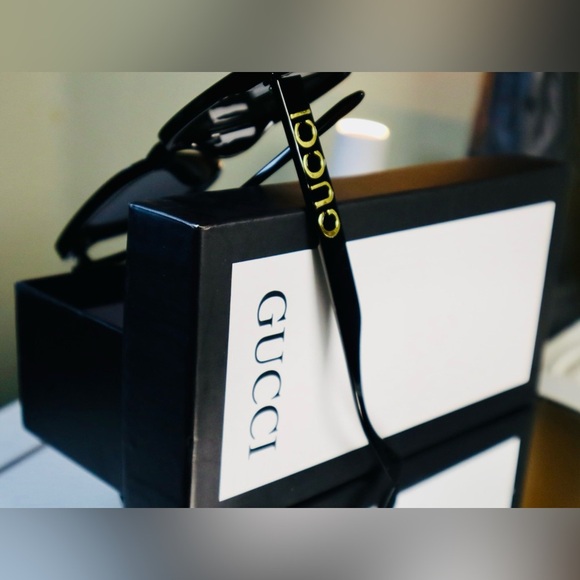 RARE AUTH GUCCI Sunglasses NY YANKEES collab  Unisex - Picture 11 of 13